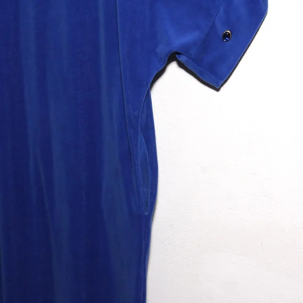 Vintage Ariel New York Long Velour Zip Front Robe Cabochon Accents
